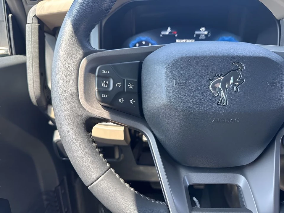 2025 Ford Bronco 6th Gen - Image 10 of 31