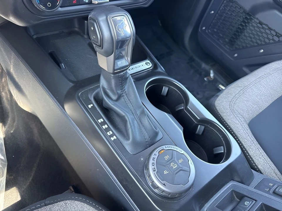 2025 Ford Bronco 6th Gen - Image 12 of 31