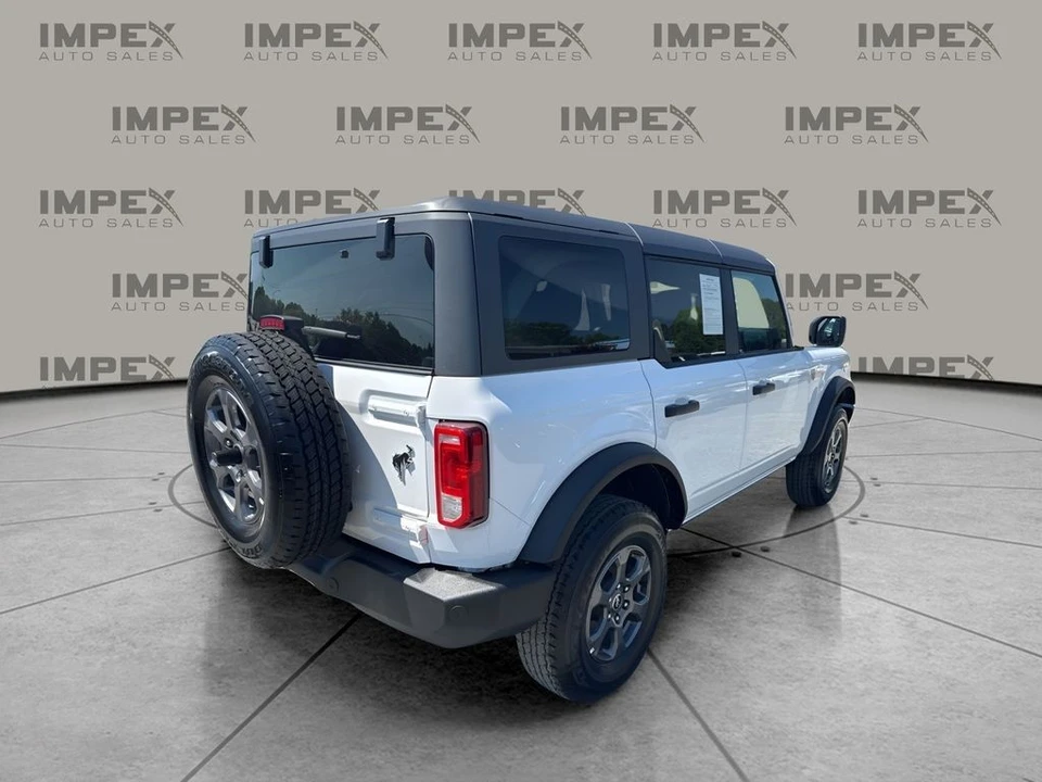 2025 Ford Bronco 6th Gen - Image 5 of 31