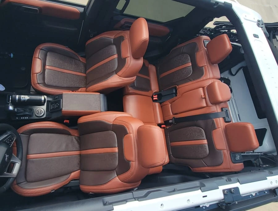 2025 Ford Bronco 6th Gen - Image 19 of 21