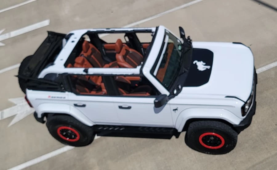 2025 Ford Bronco 6th Gen - Image 9 of 21