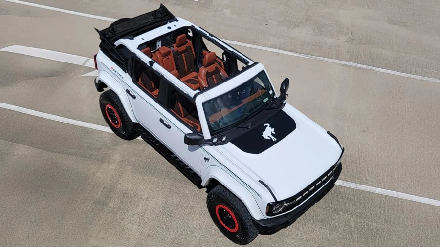2025 Ford Bronco 6th Gen - Image 3 of 21