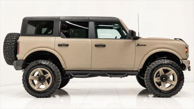 2025 Ford Bronco 6th Gen - Image 15 of 21