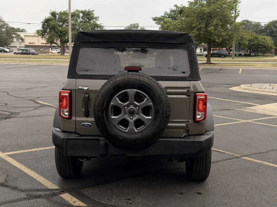 2025 Ford Bronco 6th Gen - Image 8 of 24