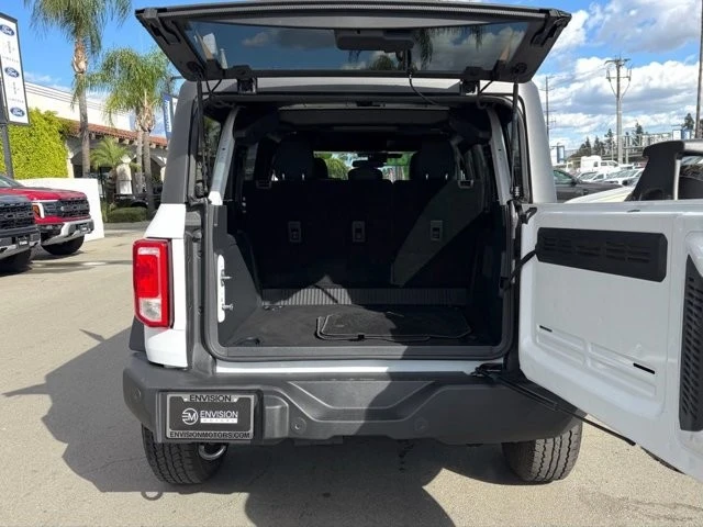 2025 Ford Bronco 6th Gen - Image 11 of 12