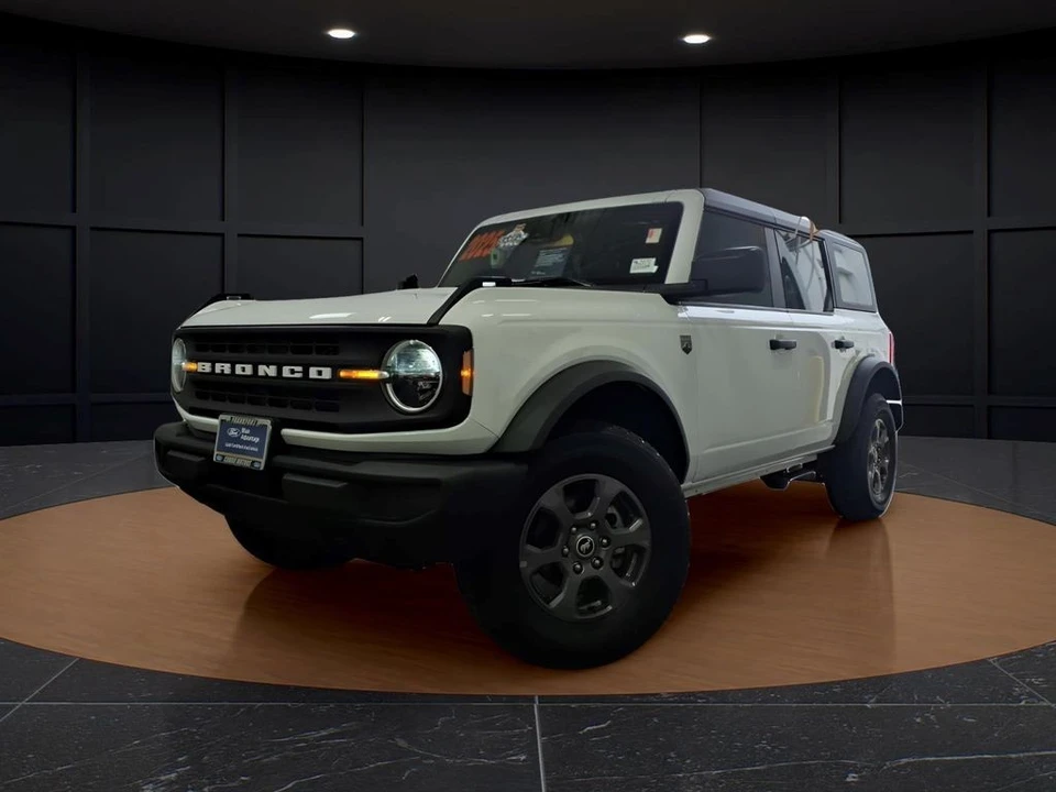 2025 Ford Bronco 6th Gen - Image 3 of 21