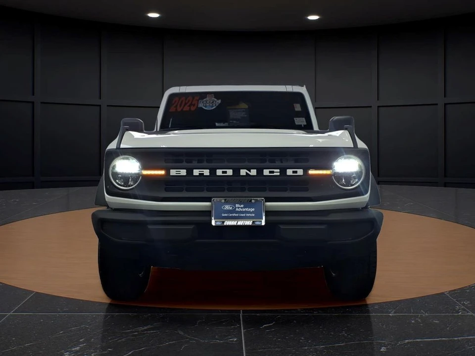 2025 Ford Bronco 6th Gen - Image 2 of 23