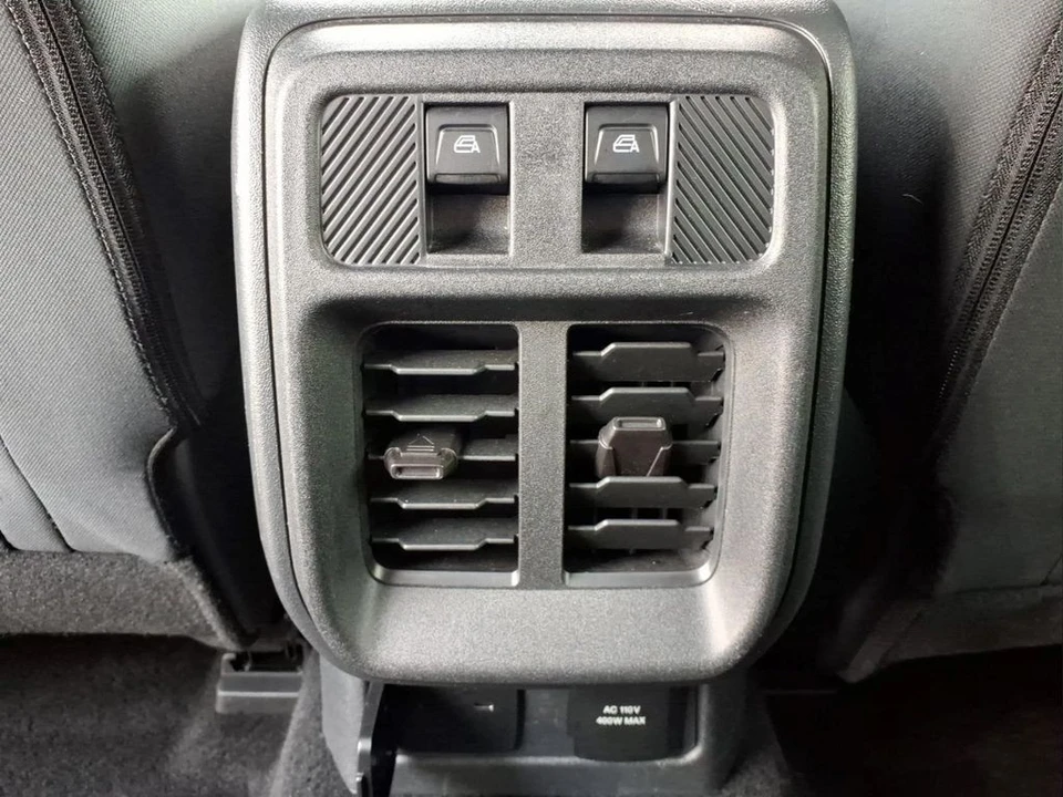 2025 Ford Bronco 6th Gen - Image 22 of 23