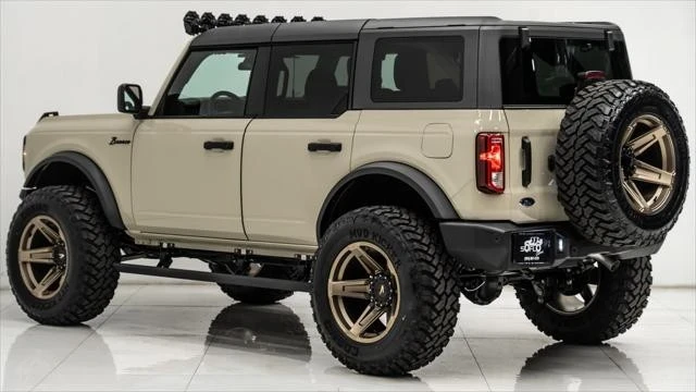2025 Ford Bronco 6th Gen - Image 10 of 21