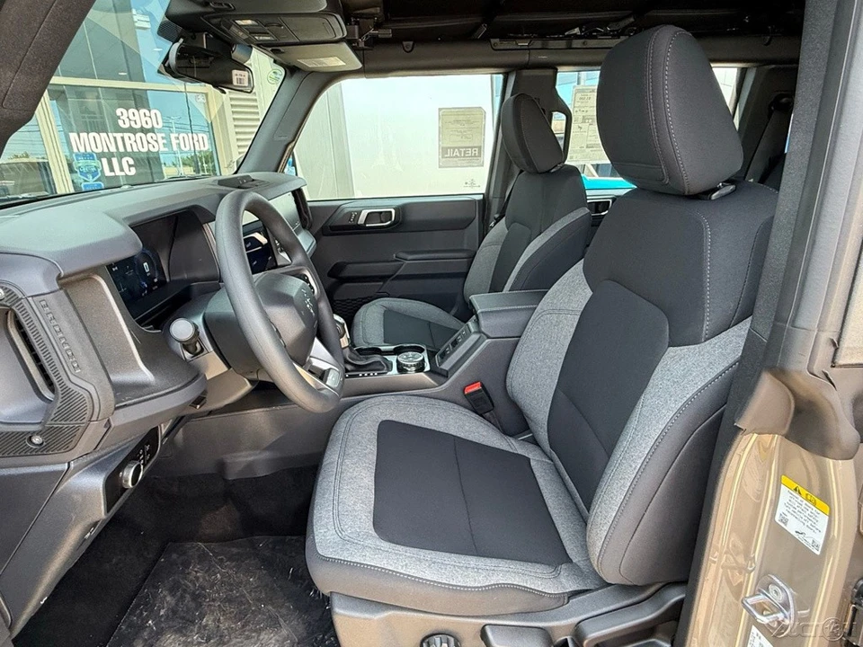 2025 Ford Bronco 6th Gen - Image 3 of 12