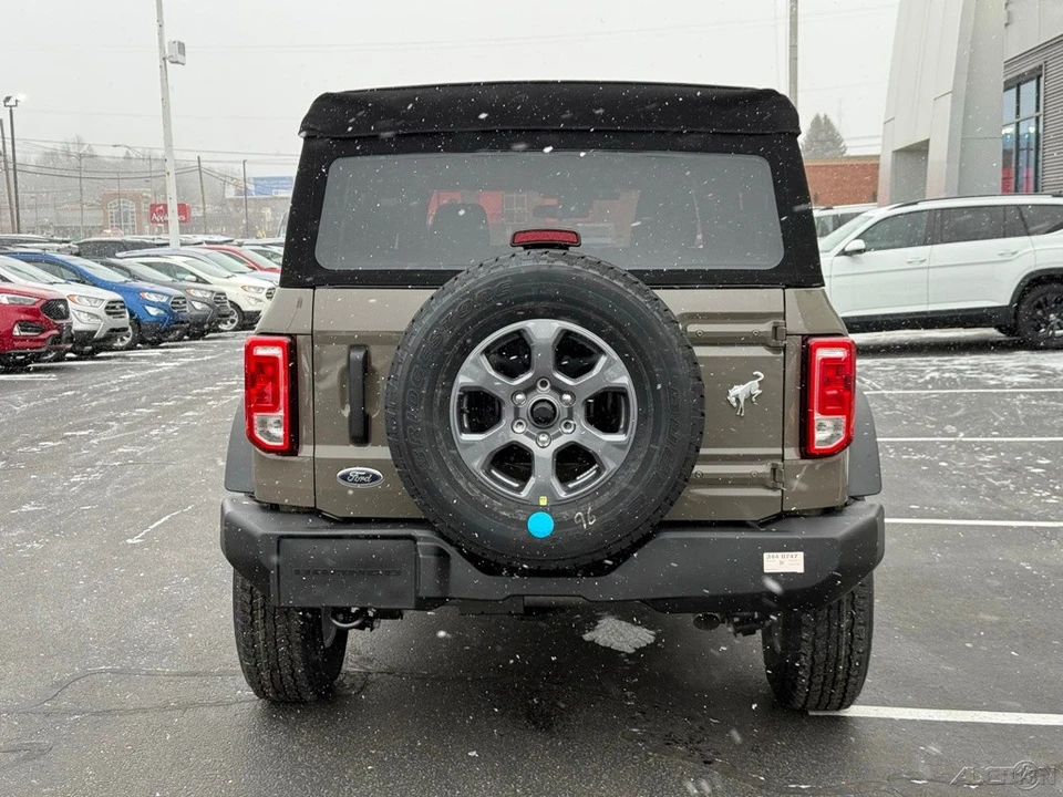 2025 Ford Bronco 6th Gen - Image 5 of 12