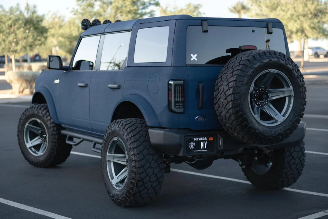2025 Ford Bronco 6th Gen - Image 4 of 31
