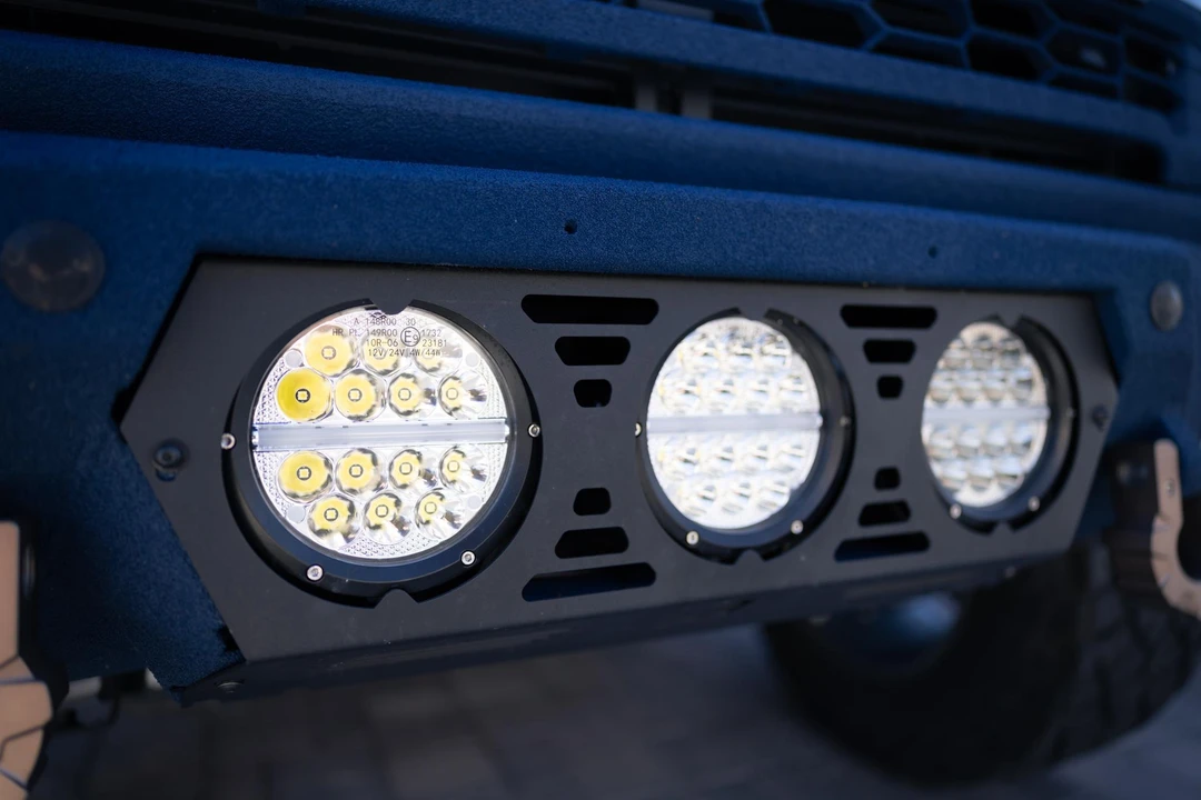 2025 Ford Bronco 6th Gen - Image 16 of 31