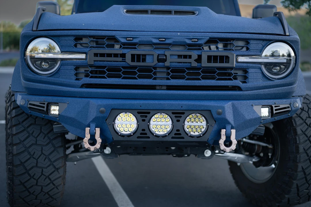 2025 Ford Bronco 6th Gen - Image 17 of 31
