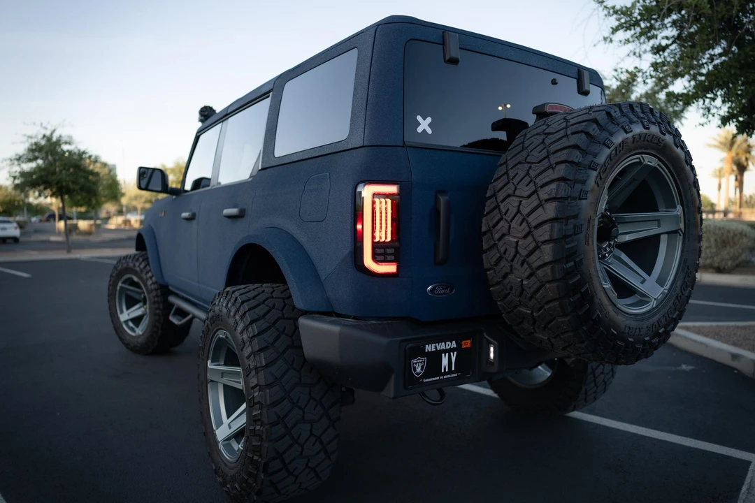 2025 Ford Bronco 6th Gen - Image 9 of 31