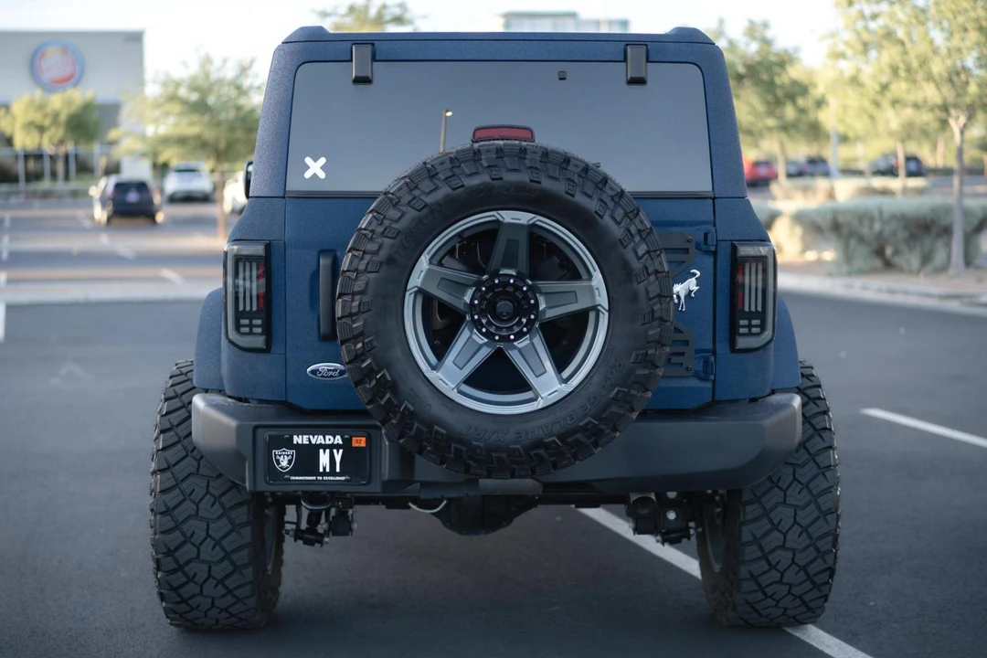 2025 Ford Bronco 6th Gen - Image 5 of 31