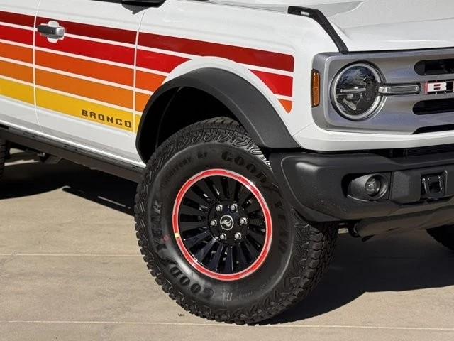 2025 Ford Bronco 6th Gen - Image 4 of 12