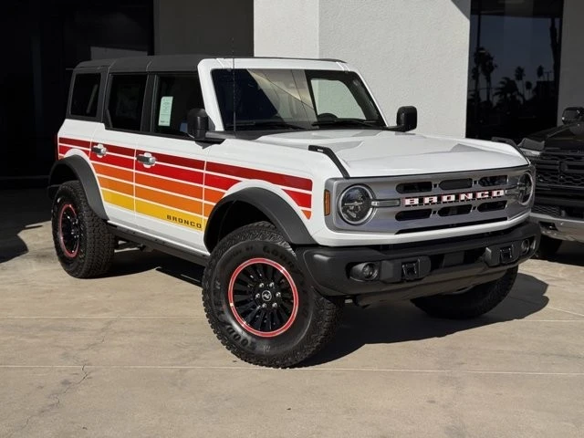 2025 Ford Bronco 6th Gen - Image 2 of 12