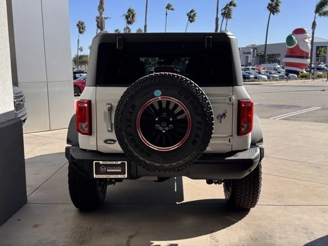 2025 Ford Bronco 6th Gen - Image 11 of 12