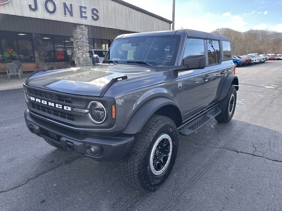 2025 Ford Bronco 6th Gen - Image 2 of 21