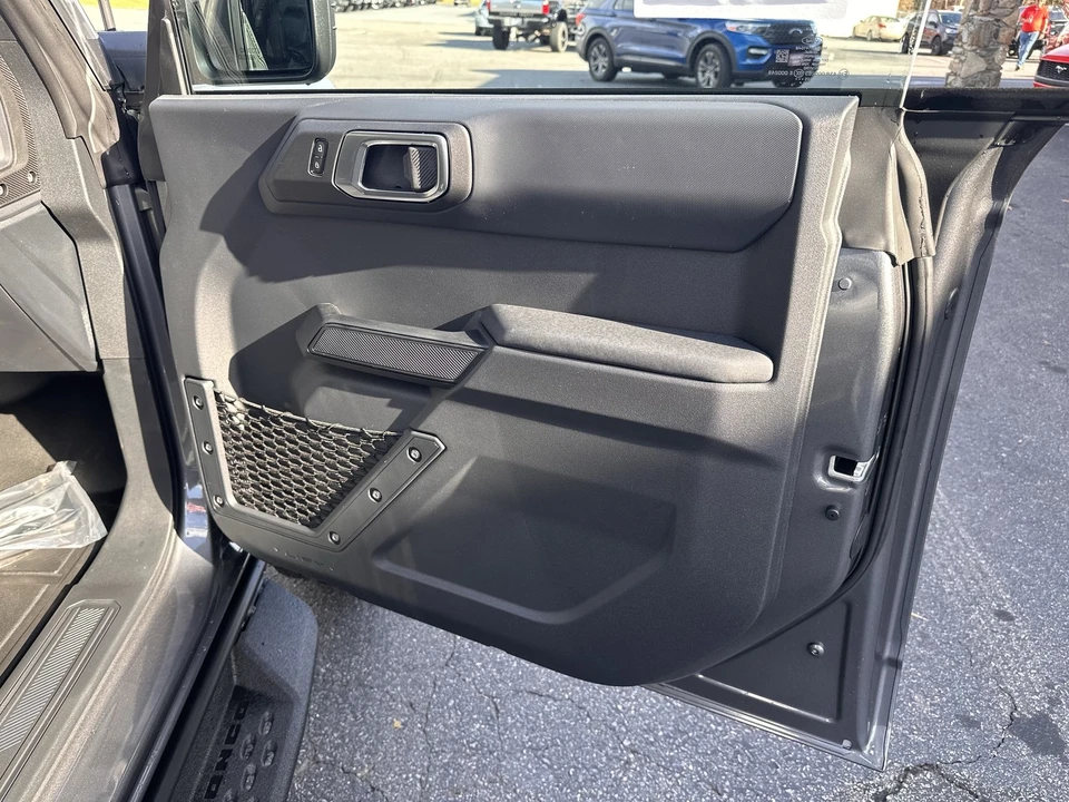 2025 Ford Bronco 6th Gen - Image 13 of 21