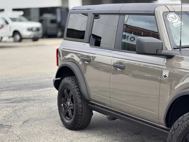 2025 Ford Bronco 6th Gen - Image 5 of 12