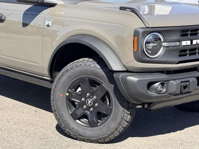 2025 Ford Bronco 6th Gen - Image 4 of 12