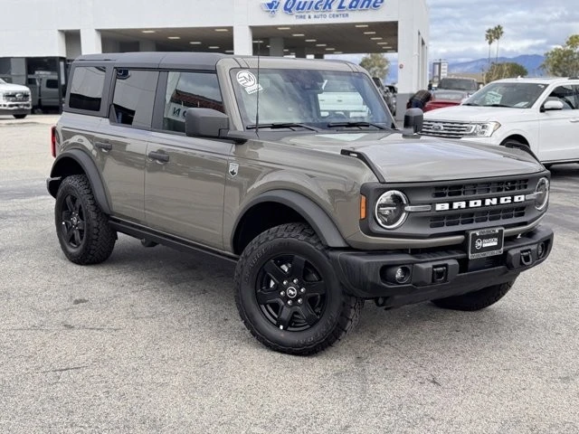 2025 Ford Bronco 6th Gen - Image 2 of 12