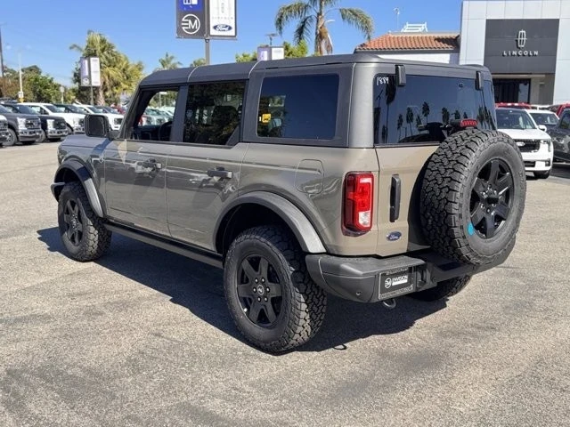 2025 Ford Bronco 6th Gen - Image 10 of 12