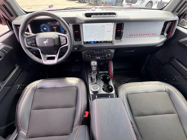2025 Ford Bronco 6th Gen - Image 27 of 30