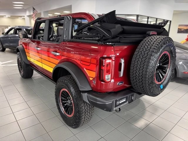 2025 Ford Bronco 6th Gen - Image 10 of 12