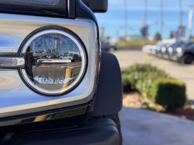 2025 Ford Bronco 6th Gen - Image 8 of 12