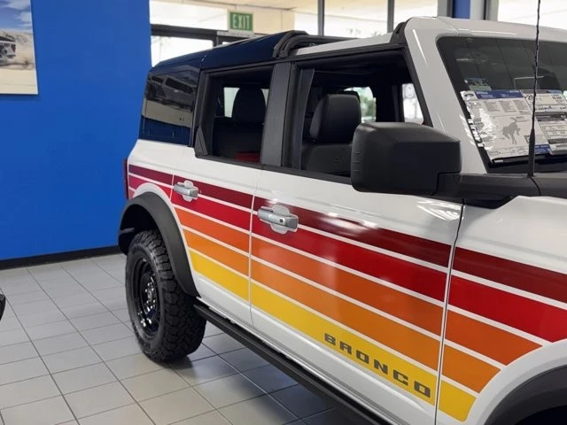 2025 Ford Bronco 6th Gen - Image 5 of 12