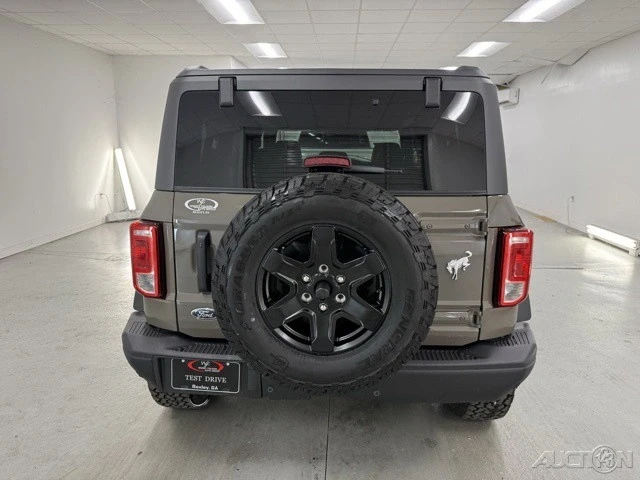 2025 Ford Bronco 6th Gen - Image 6 of 12
