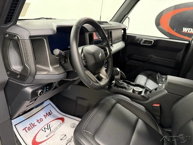 2025 Ford Bronco 6th Gen - Image 10 of 12