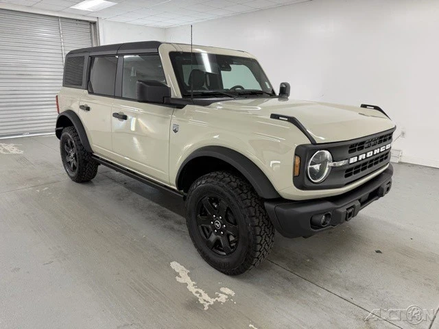 2025 Ford Bronco 6th Gen - Image 3 of 12