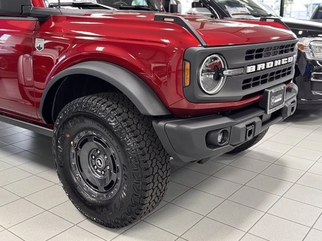 2025 Ford Bronco 6th Gen - Image 3 of 12