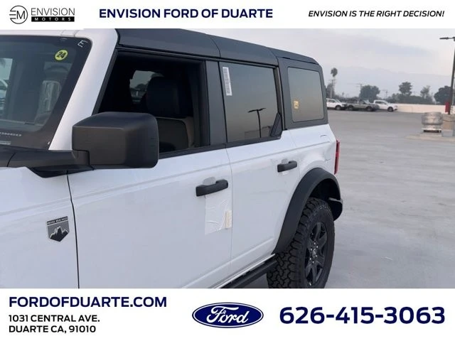 2025 Ford Bronco 6th Gen - Image 9 of 12