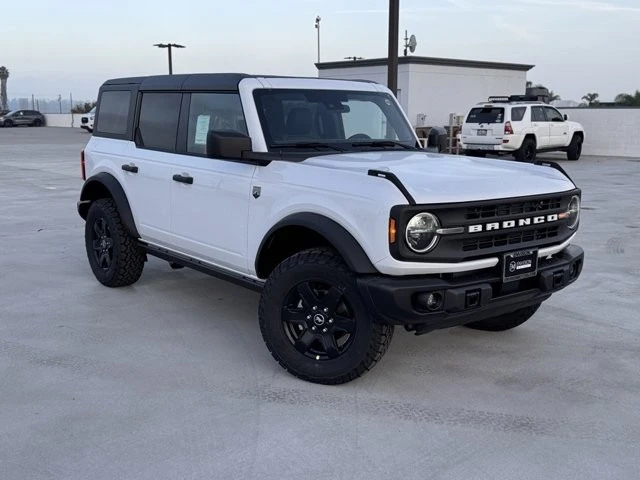 2025 Ford Bronco 6th Gen - Image 2 of 12