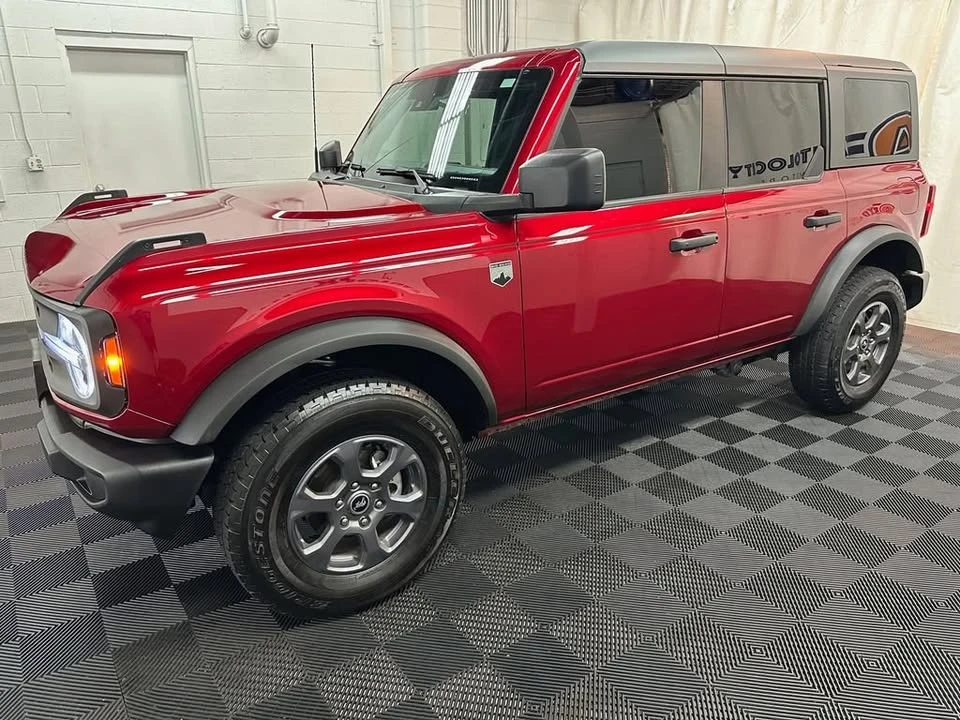 2025 Ford Bronco 6th Gen - Image 10 of 20