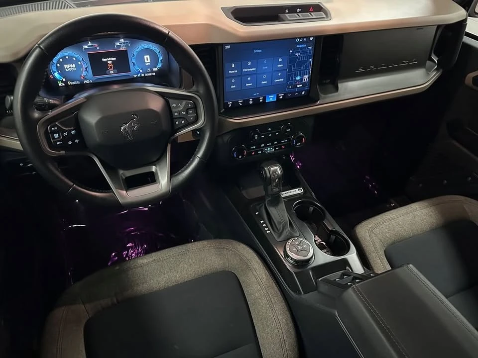 2025 Ford Bronco 6th Gen - Image 17 of 20