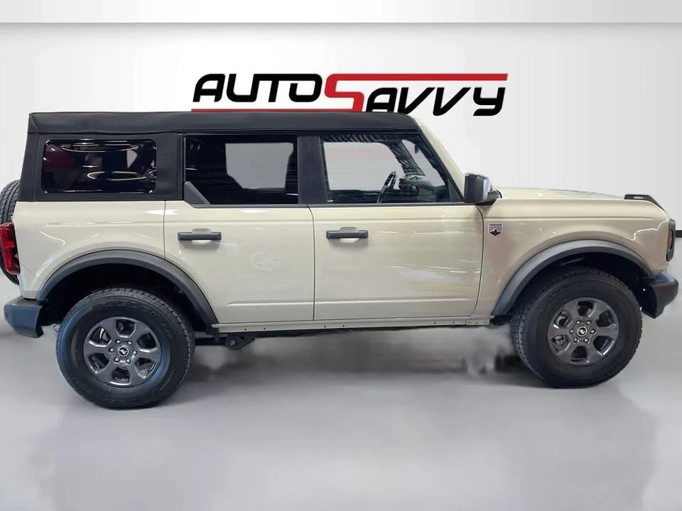 2025 Ford Bronco 6th Gen - Image 8 of 20