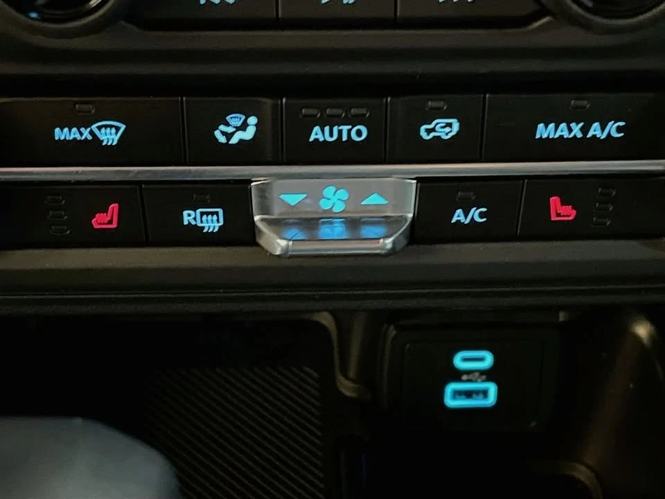 2025 Ford Bronco 6th Gen - Image 20 of 20