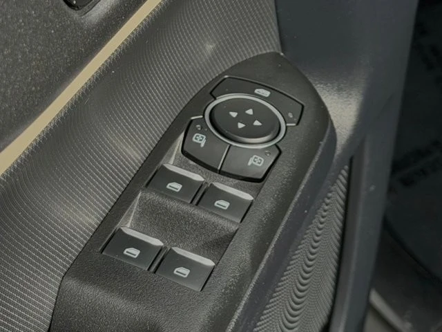 2025 Ford Bronco 6th Gen - Image 17 of 31
