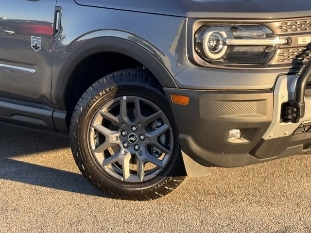 2025 Ford Bronco 6th Gen - Image 4 of 12