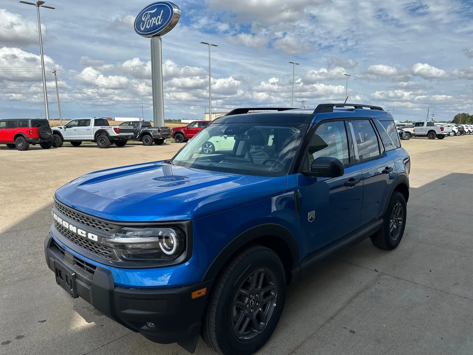 2025 Ford Bronco 6th Gen - Image 7 of 29