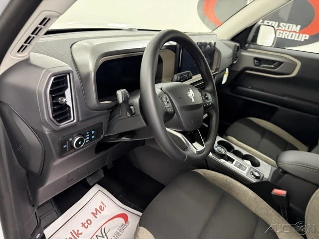 2025 Ford Bronco 6th Gen - Image 10 of 12