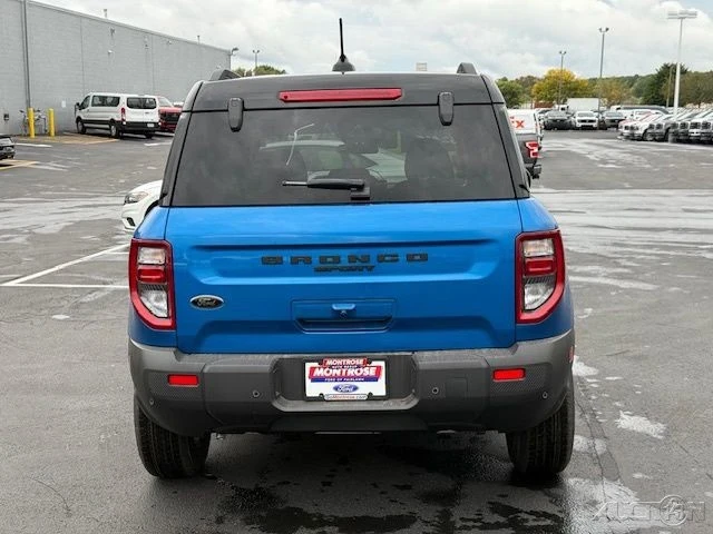 2025 Ford Bronco 6th Gen - Image 5 of 12
