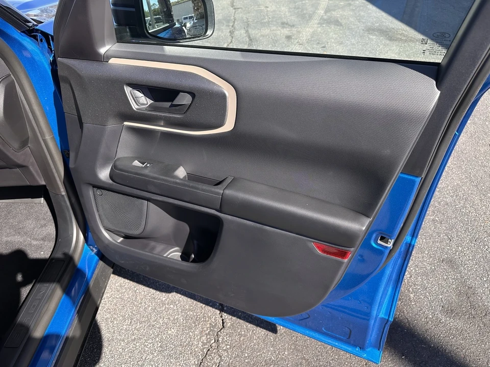 2025 Ford Bronco 6th Gen - Image 13 of 21