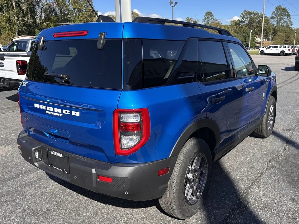 2025 Ford Bronco 6th Gen - Image 6 of 21